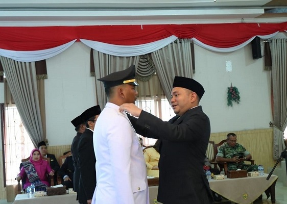 Bupati Pakpak Bharat Lantik Pejabat Administrator dan Pengawas