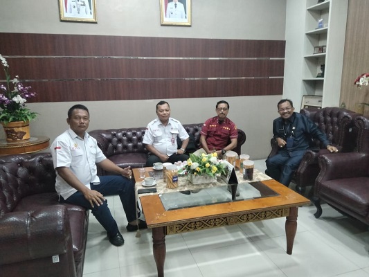 Kadis Kominfo Sumut Menerima Kunjungan Pimpinan dan Owner Media Kadis Kominfo Sumut Menerima Kunjungan Pimpinan dan Owner Media