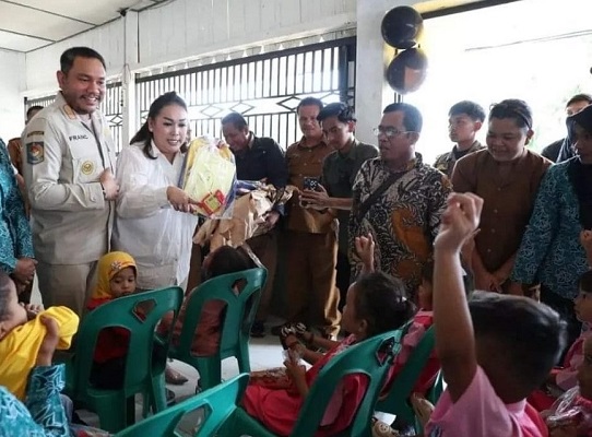 Desa Napatalun Perlambuken-Kecamatan Pagindar Dicanangkan PIN Polio se-Kabupaten Pakpak Bharat