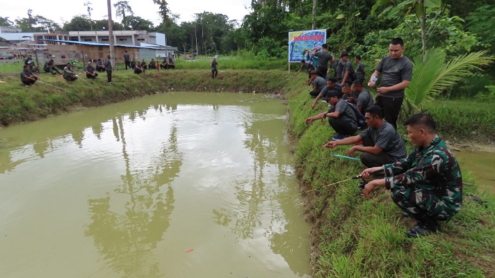 Acara Mancing Mania Dilaksanakan Anggota Kodim 1710Mimika Acara Mancing Mania Dilaksanakan Anggota Kodim 1710Mimika
