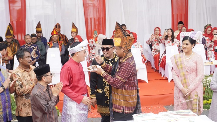 Ketua DPRD Medan Prestasi Bobby Tidak Bisa Dipandang Sebelah Mata