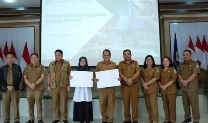 Pemkab Pakpak Bharat Laksanakan Sosialisasi Otorisasi Statistik Sektoral Pemkab Pakpak Bharat Laksanakan Sosialisasi Otorisasi Statistik Sektoral