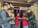 Personel Pos Wambes Yonif 122TS Melaksanakan Pendekatan Teritorial dengan Warga Masyarakat Binaan 