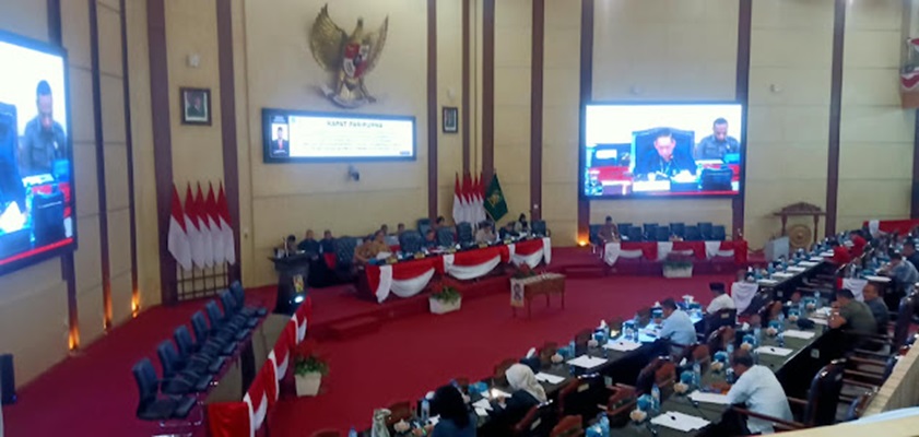 DPRD Kota Medan menggelar Rapat Paripurna dengan agenda penyampaian hasil pembahasan Perubahan APBD DPRD Kota Medan menggelar Rapat Paripurna dengan agenda penyampaian hasil pembahasan Perubahan APBD, pandangan fraksi-fraksi, serta persetujuan bersama DPRD dan kepala daerah terhadap Ranperda Perubahan APBD Tahun Anggaran 2026, Selasa (29/9/2026).