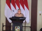 H. Iswanda Ramli, S.E. dari Fraksi Demokrat H. Iswanda Ramli, S.E. dari Fraksi Demokrat